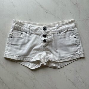 Vanilla Star Regular Rise White Jean Shorts